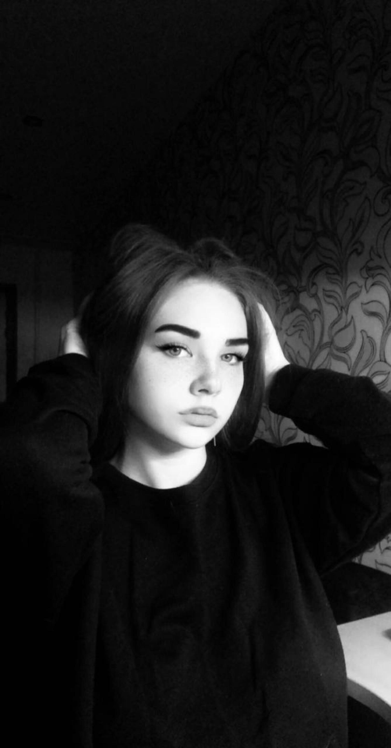 AdellaPhou's Profile