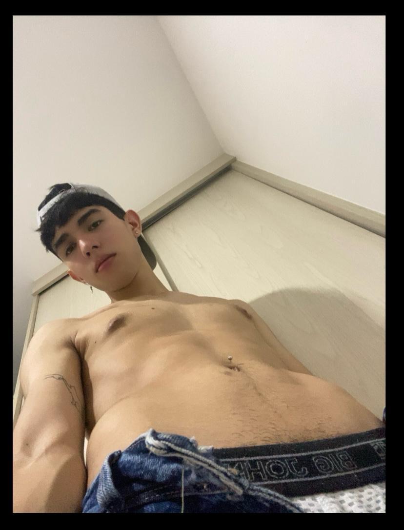 Andy_hot19's Profile