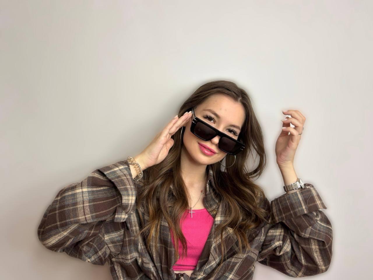 AnneMarroguin's Profile