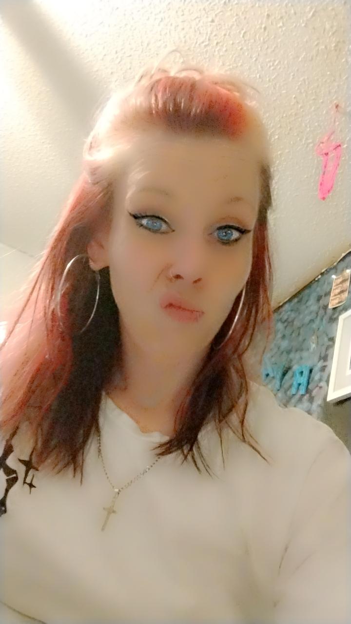 BlondeSavage69 Profile Image