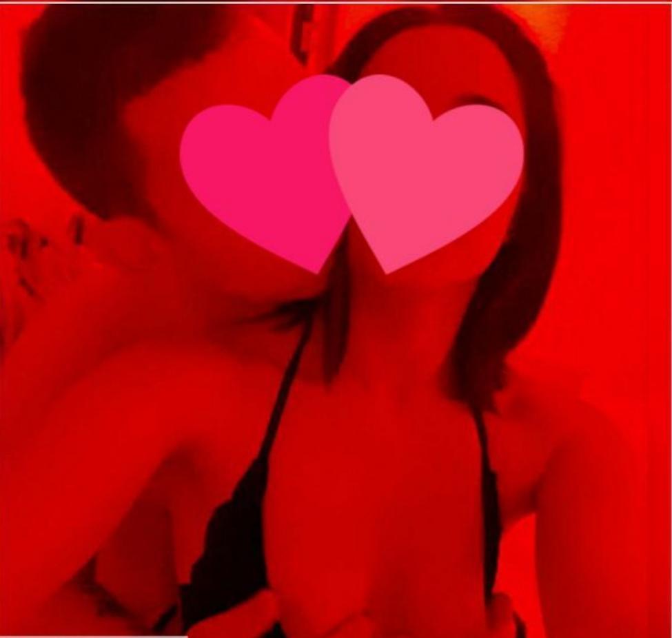 CoupleSimple22's Profile