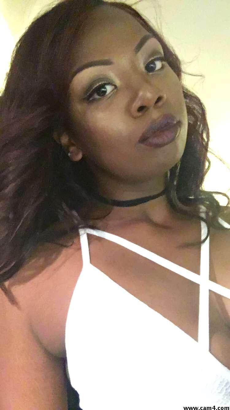 EliteEbony's Profile