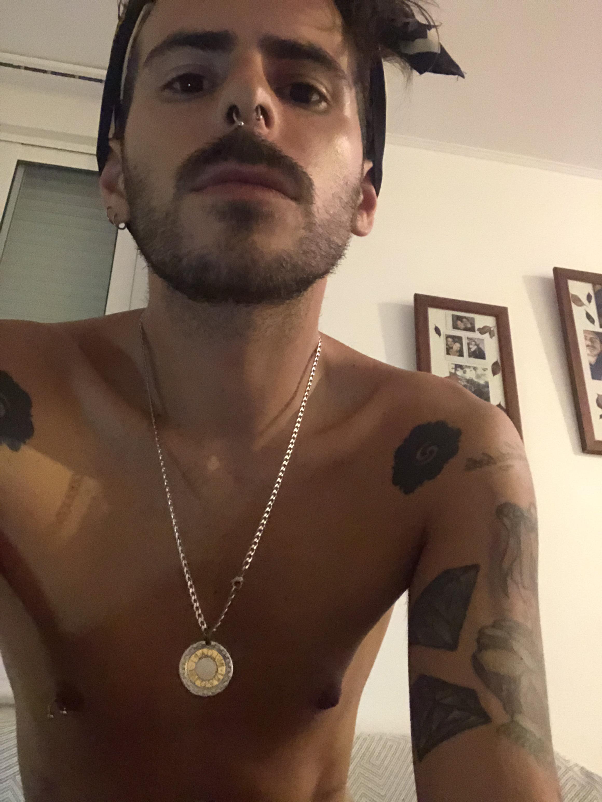 Iaquisxx's Profile