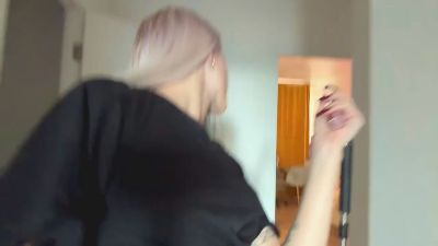 IzettaGutter's Profile