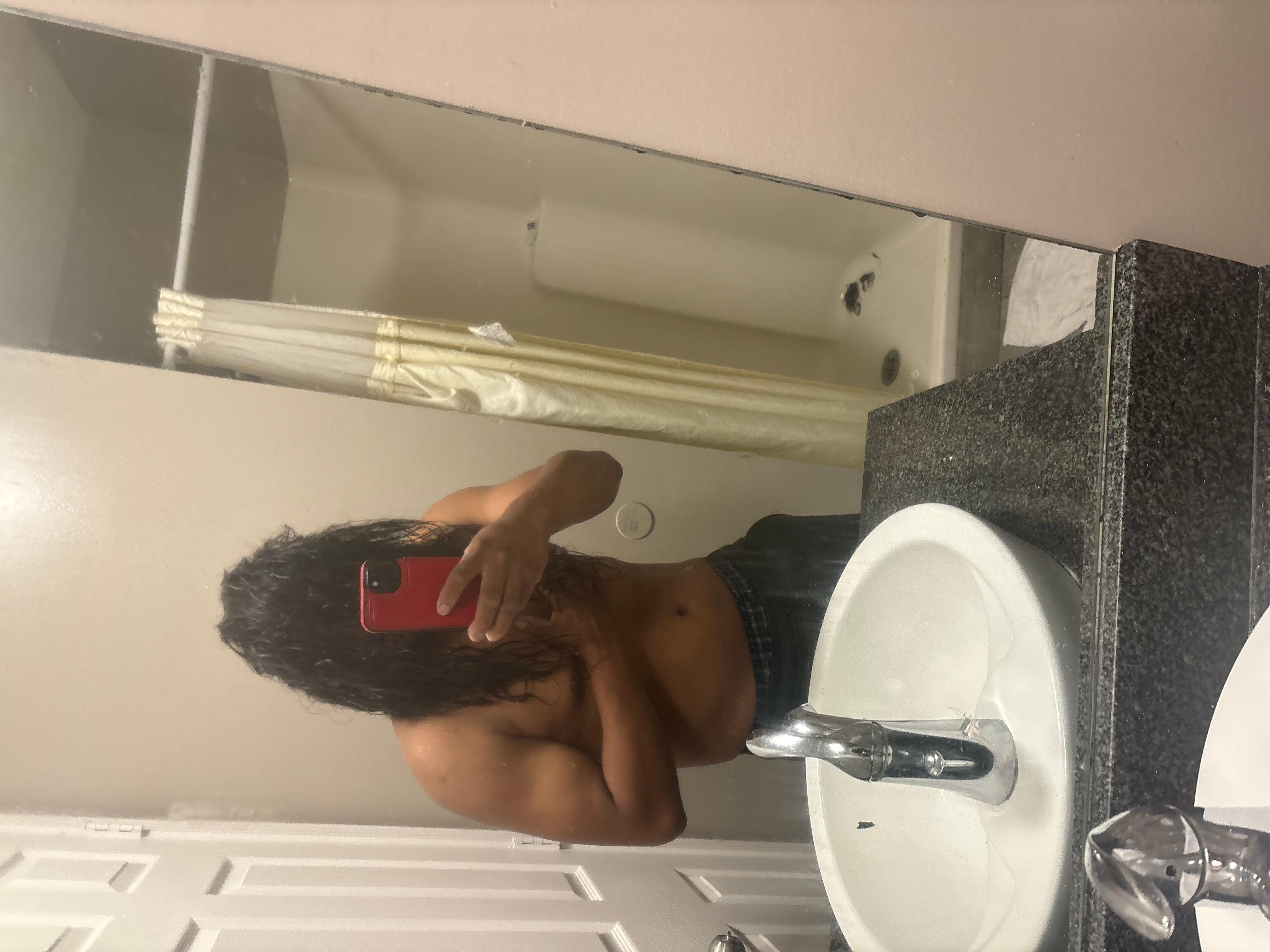 Largedick28's Profile