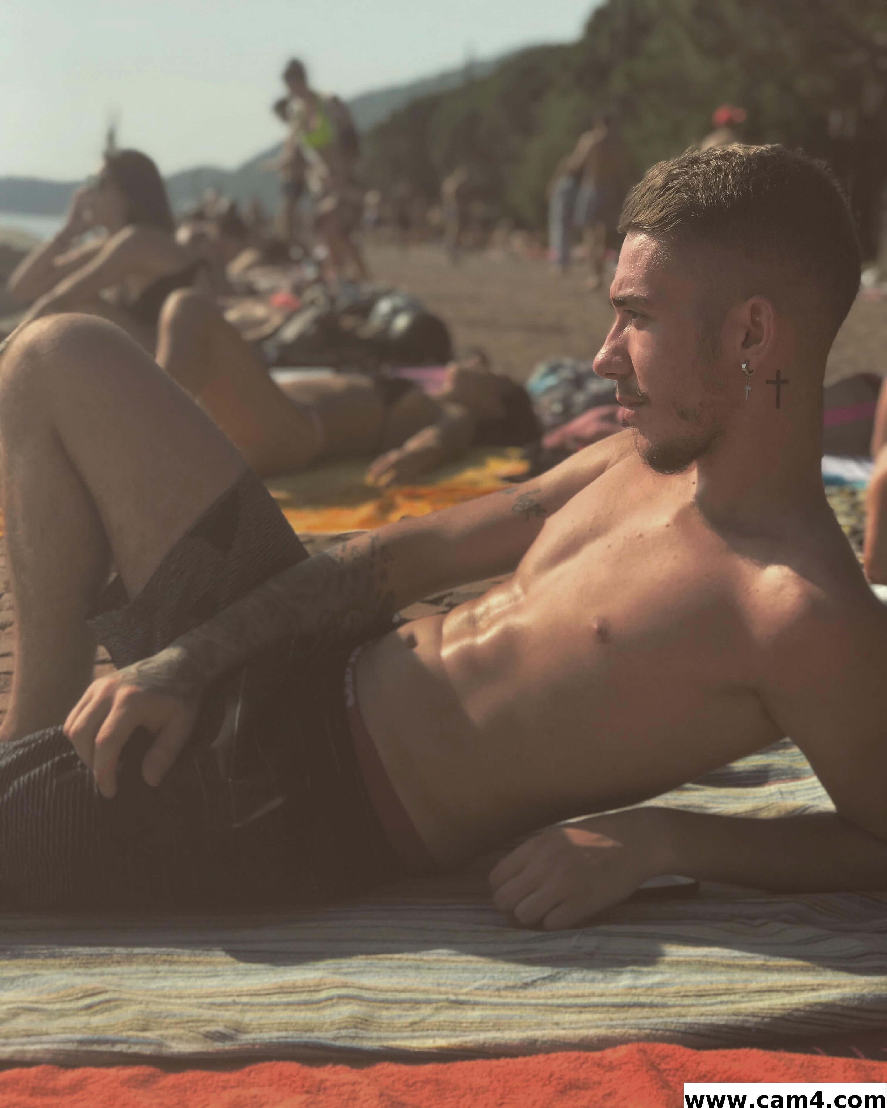 Manuuu97's Profile