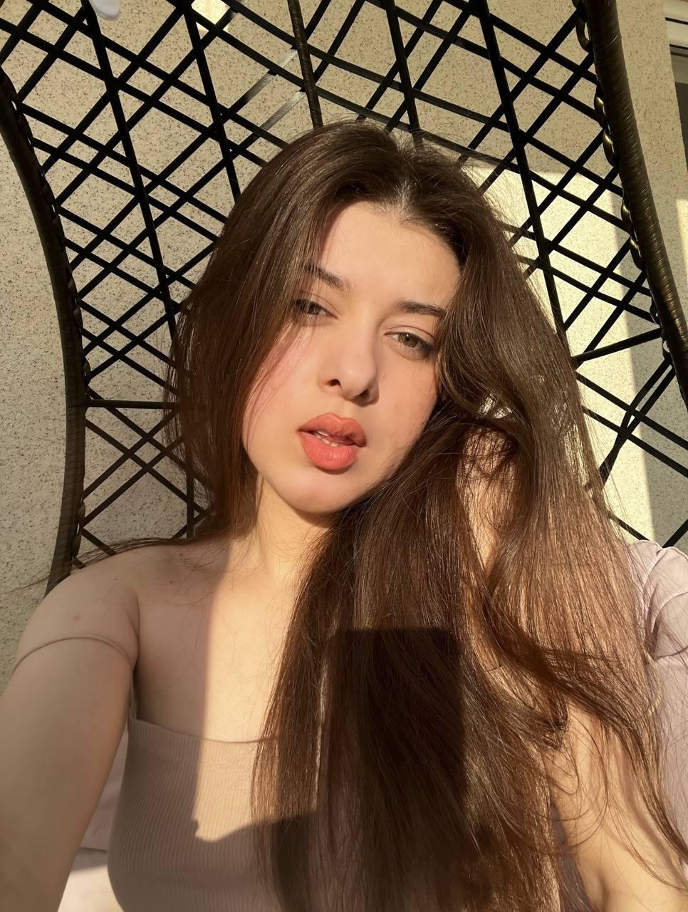 MiaShandri's Profile