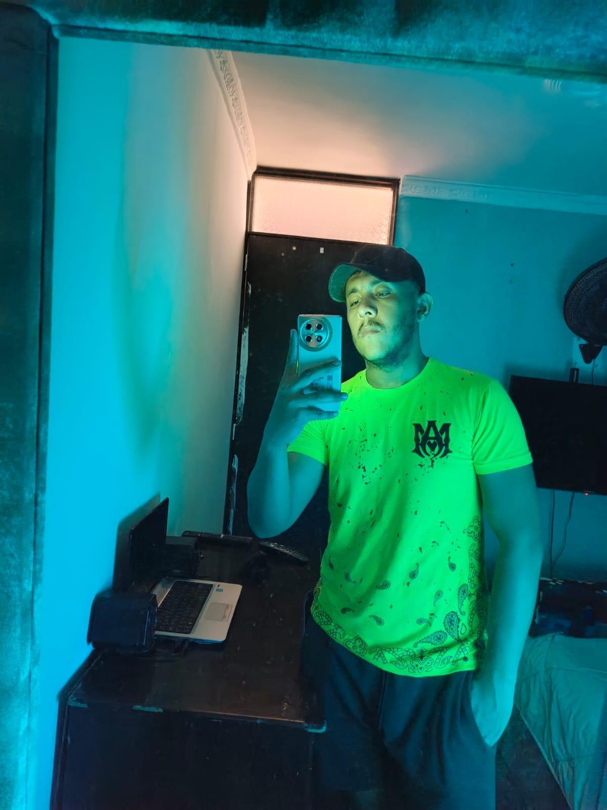 Misterjhons2's Profile
