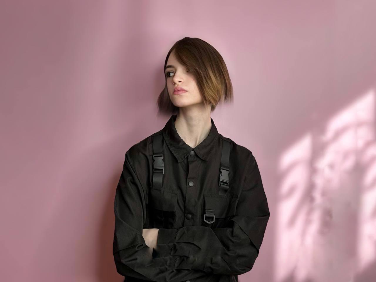 QuennaBarren's Profile
