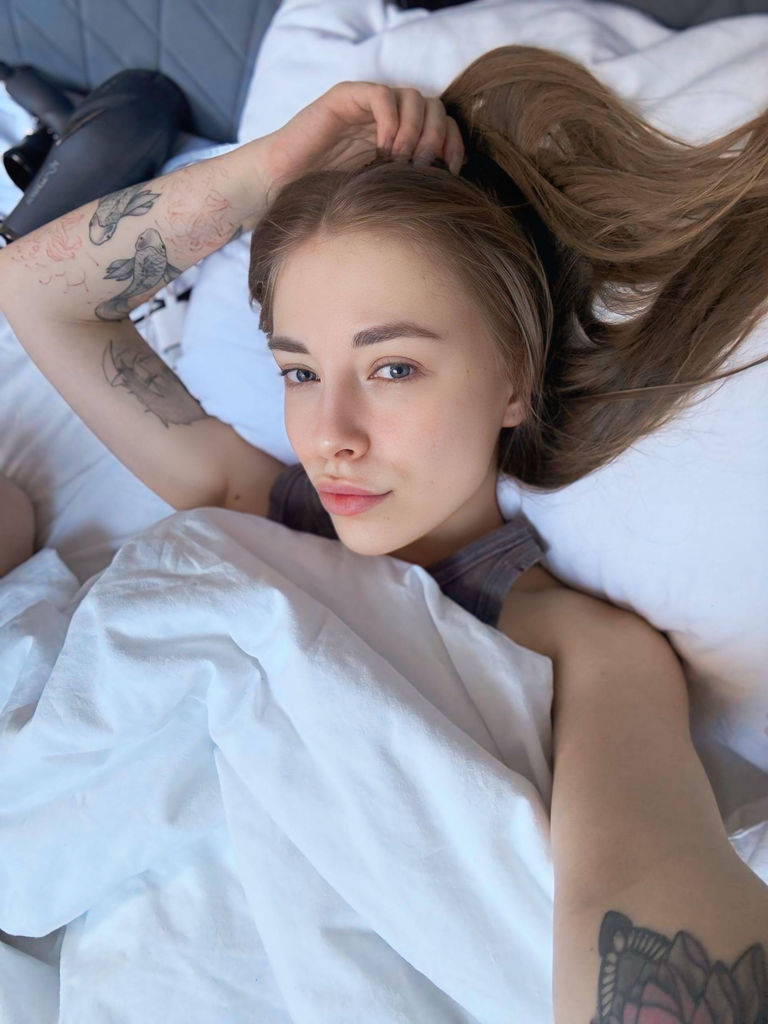 QuennaBrucker's Profile