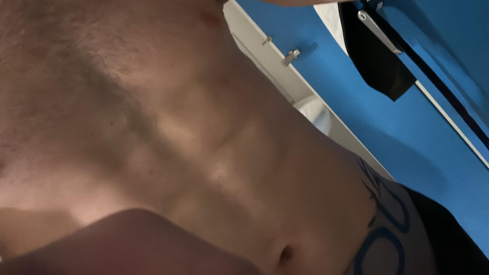 Rorosexydick1 Profile Image