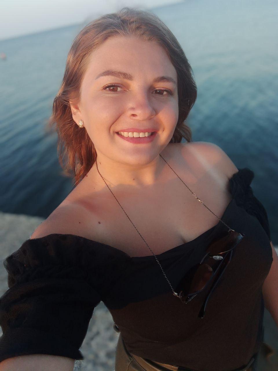Roxanna_Sonia's Profile
