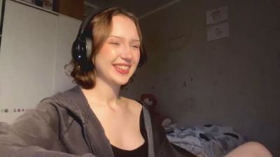 TESLA_CARGIRL's Profile