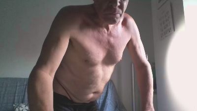 XXX_BOTTOM's Profile