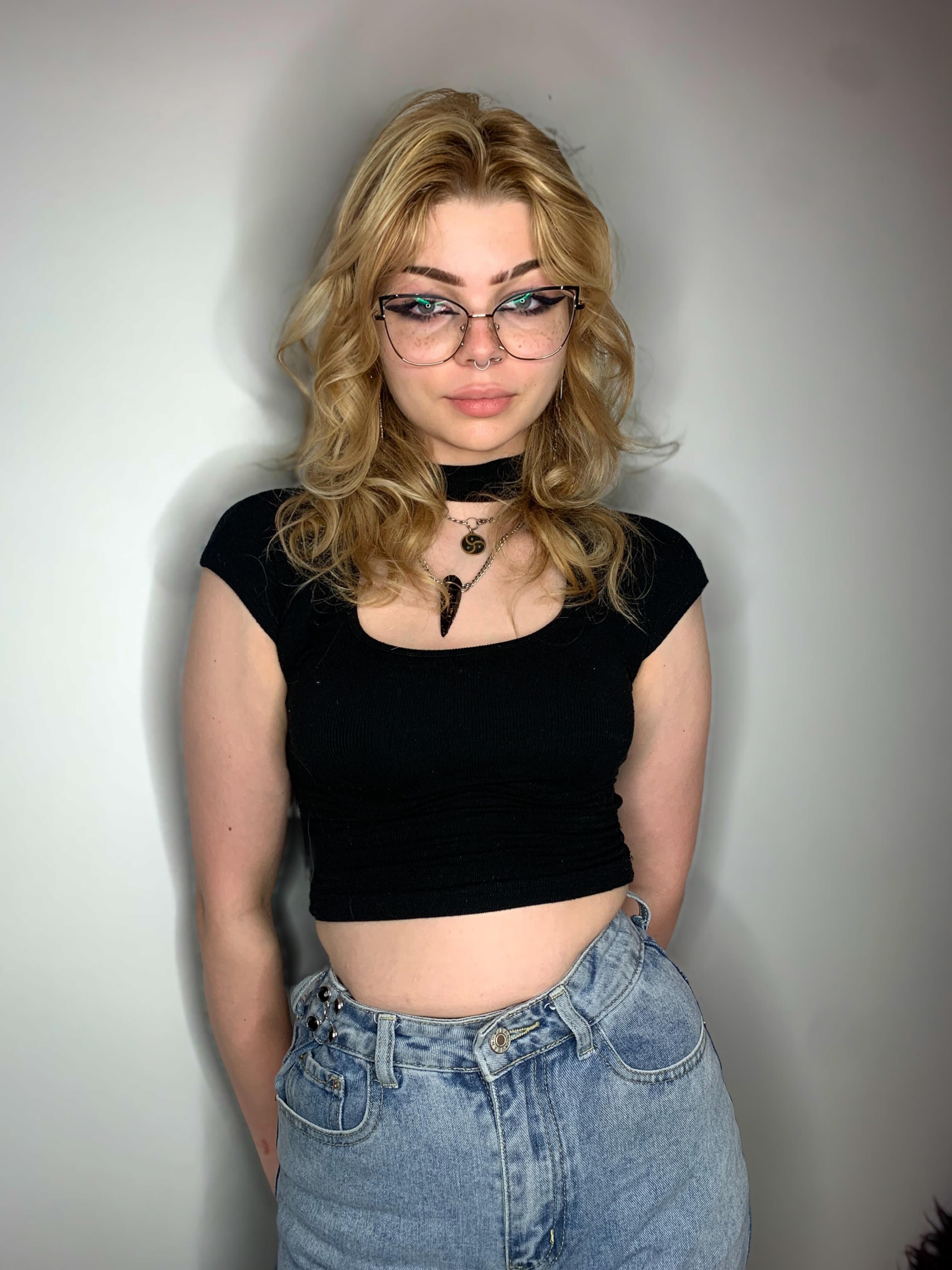 ZoeHotty's Profile
