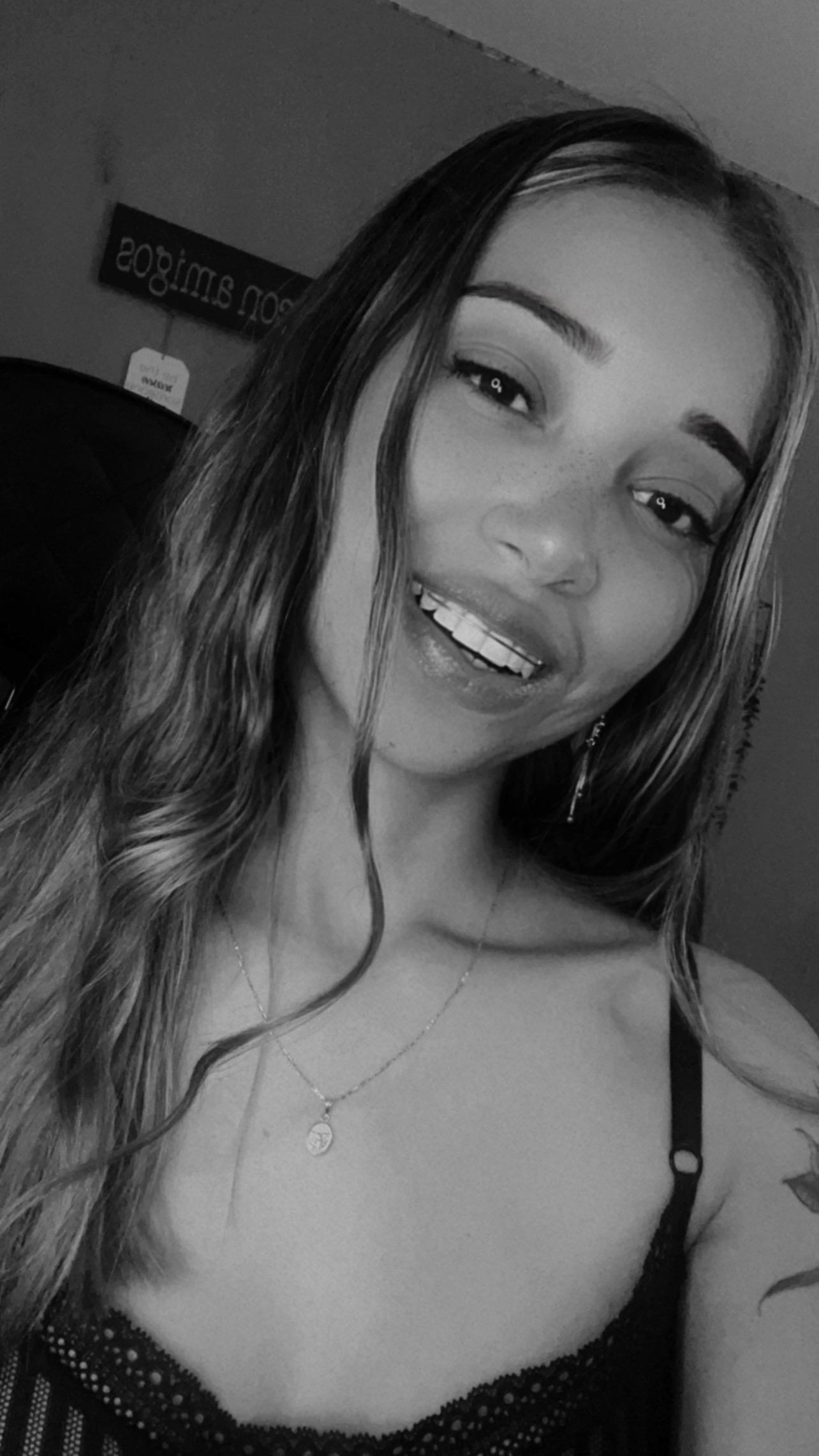 antonella_Ponss's Profile