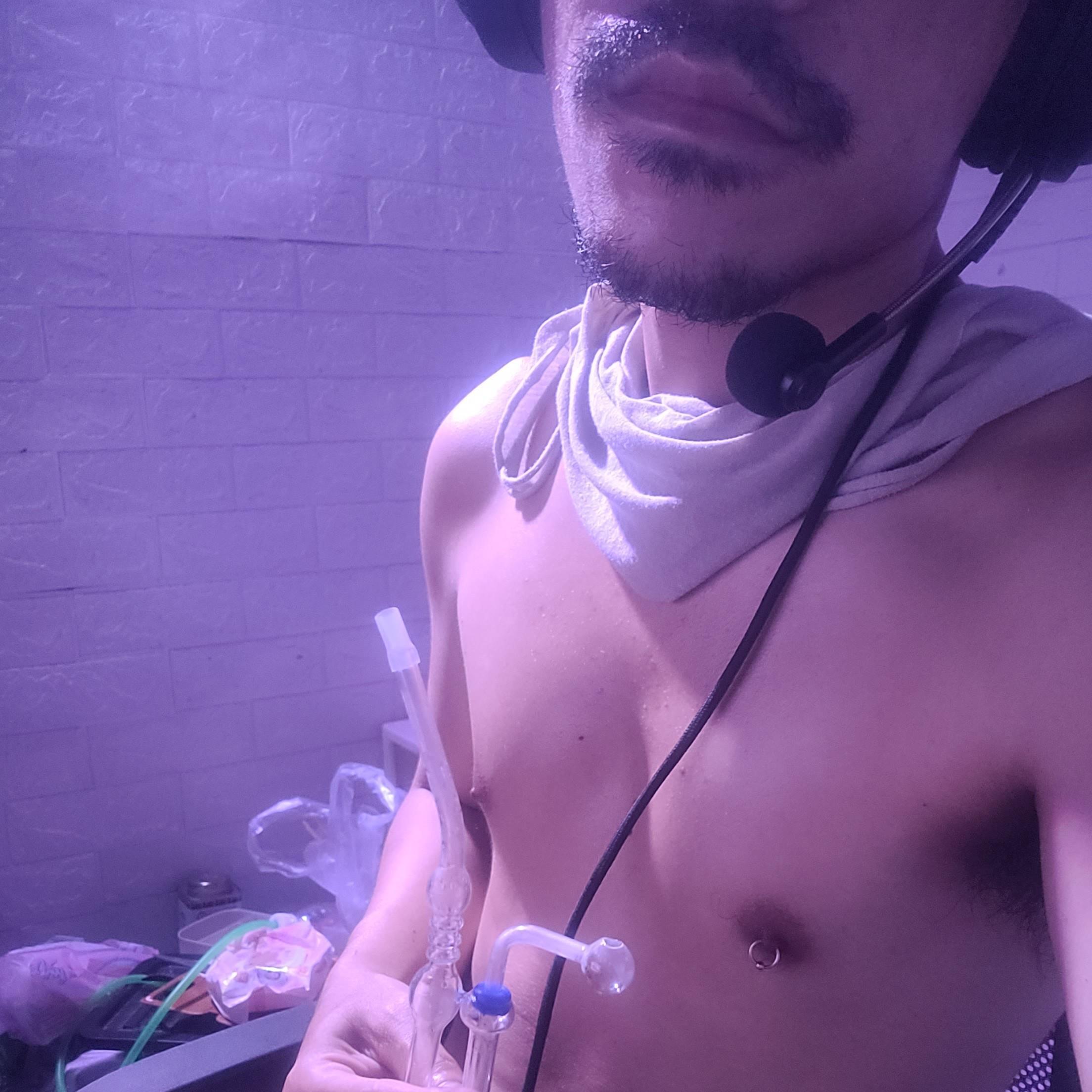 cloudyth1994's Profile