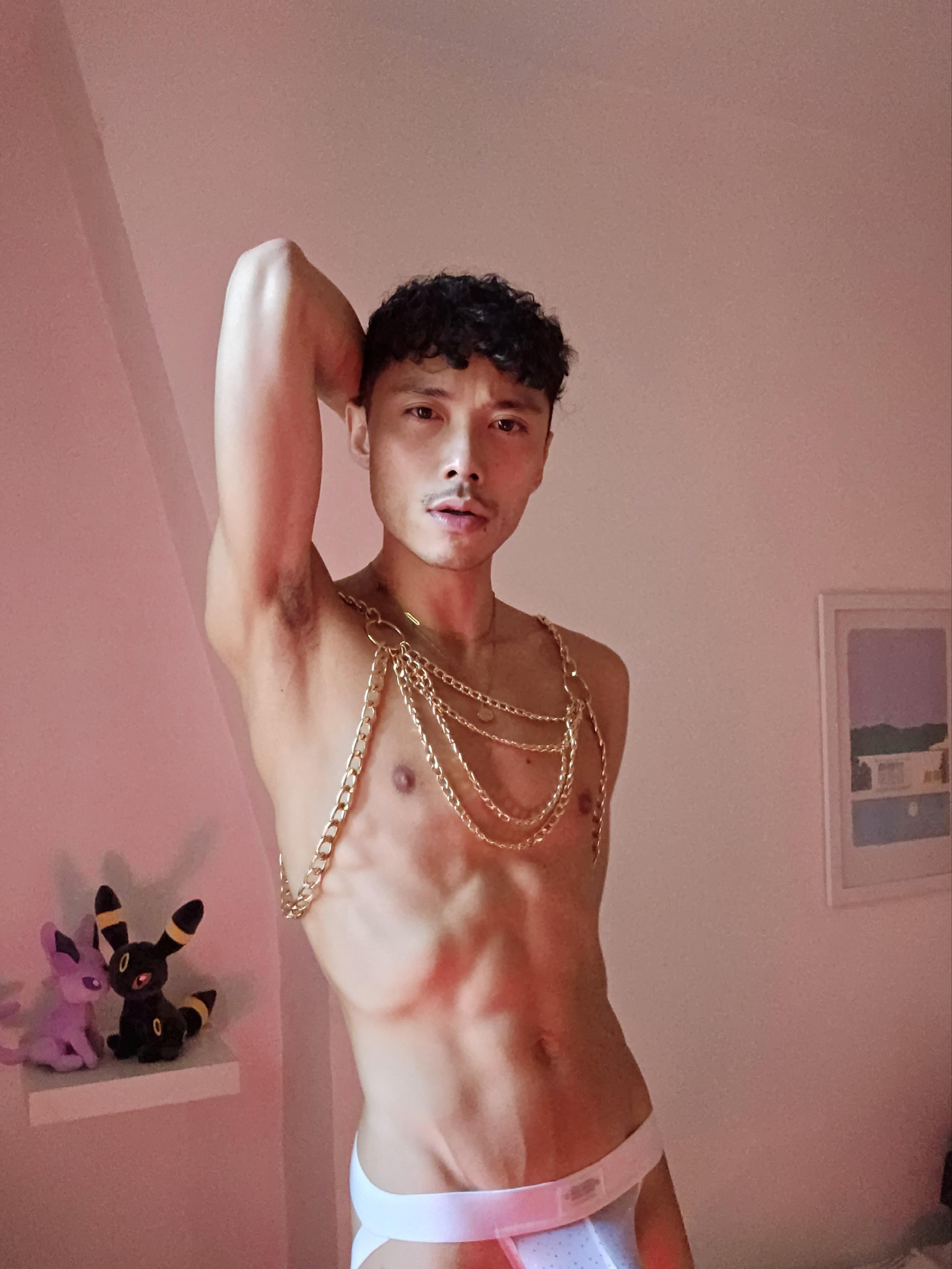 eroshunterx's Profile