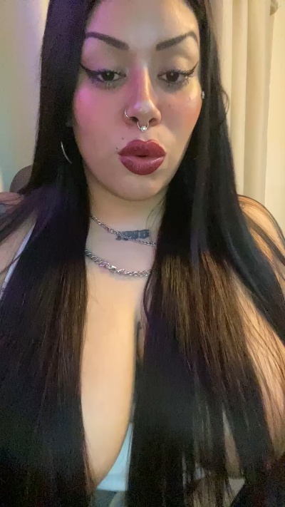 larixxxxa4's Profile