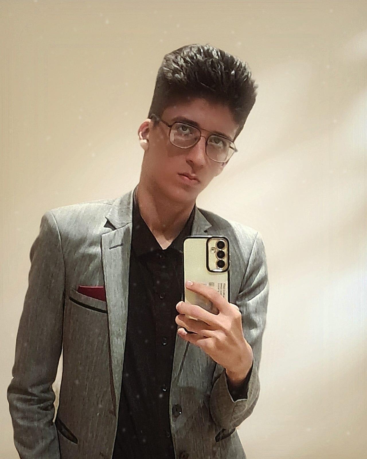 maax_johnson's Profile